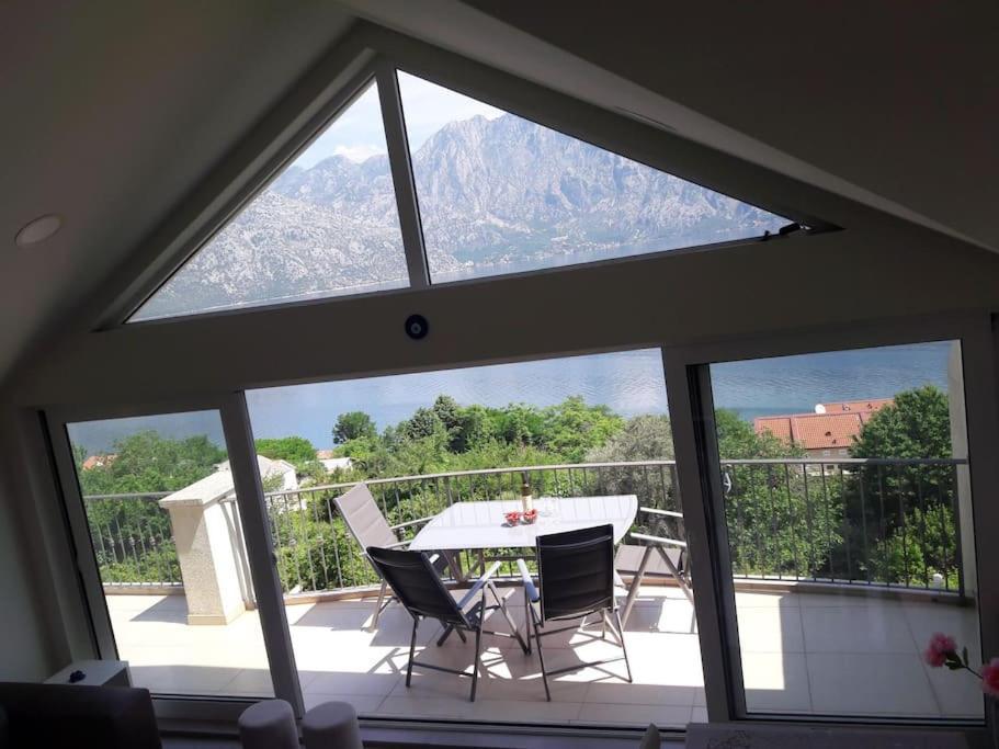 2Br Apartment With Pool Kotor Exterior photo
